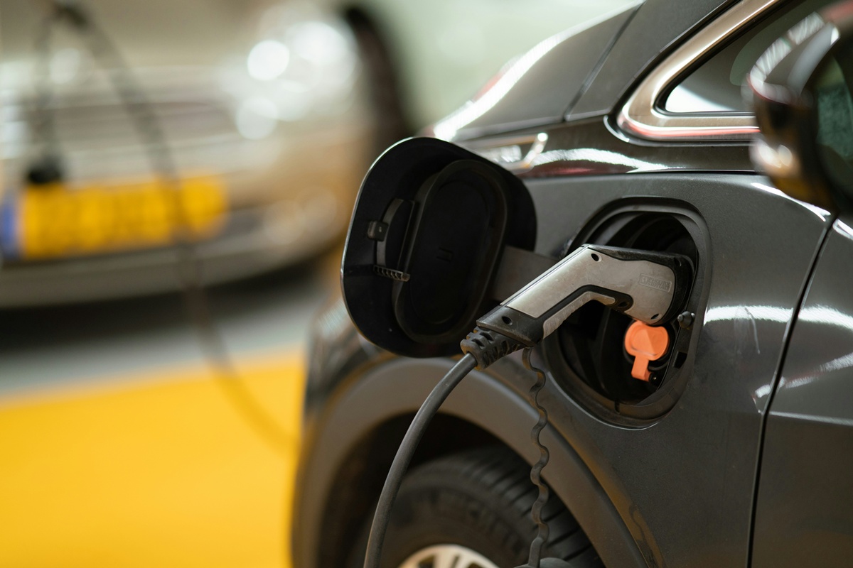Portugal breaks electric vehicle sales record in June