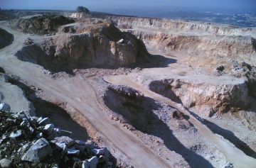 Pedreira da Serra dos Candeeiros | Foto: Wikimedia