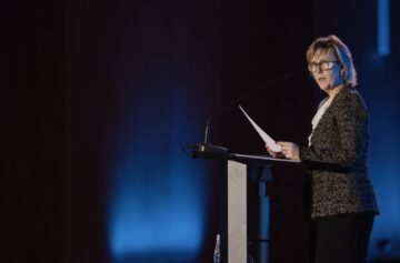 Maria Luís Albuquerque, comissária Europeia para os Serviços Financeiros | Foto: LinkedIn