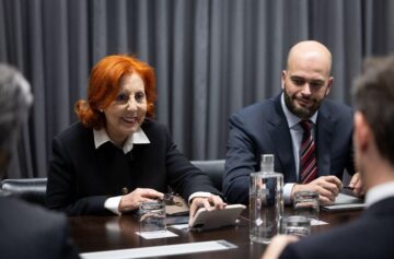 Maria da Graça Carvalho e Jean Barroca | Foto: Sara Matos/MAEn