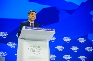 Vice-primeiro-ministro da República Popular da China, He Lifeng, em Davos | Foto: Fórum Económico Mundial/Boris Bal