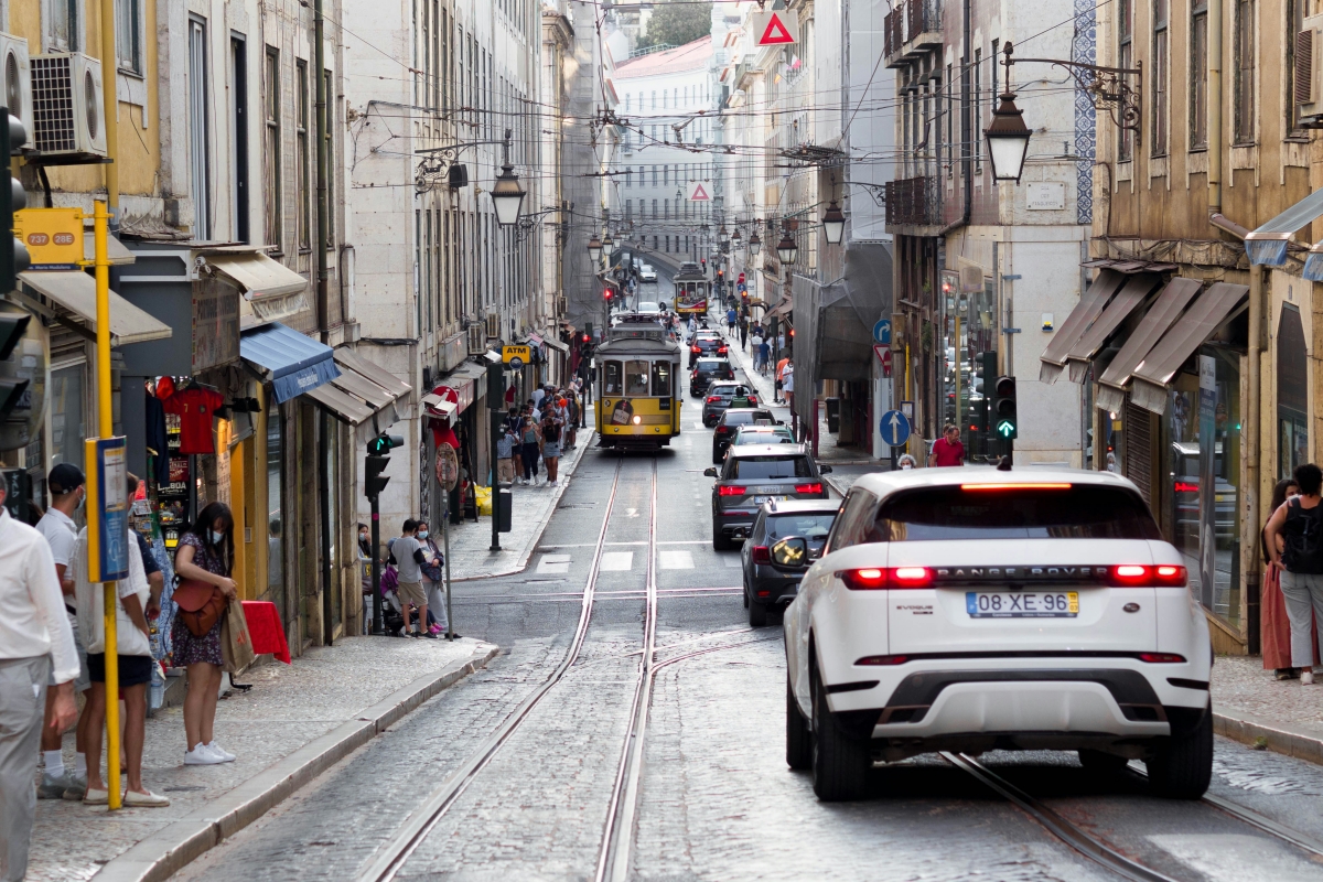 Air quality remains poor in high-traffic areas in Portugal