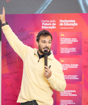 Jean Philippe Rosier durante a sua intervenção 