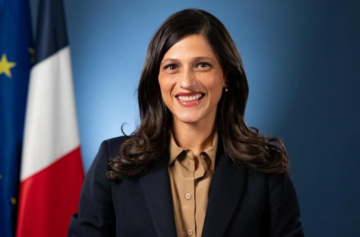 Éléonore Caroit, ministra francesa responsável pela Francofonia, Parcerias Internacionais e Franceses no Estrangeiro | Foto: Governo Francês